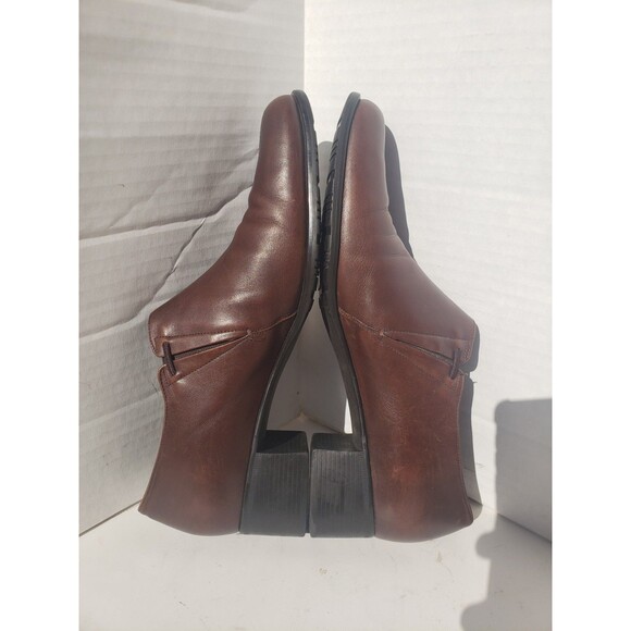 Munro "Revere" Chocolate Brown Leather Slip-On Pump #M281421 Women's 11 Narrow - Picture 3 of 16